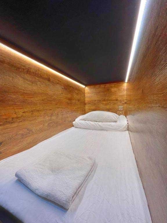 Best 10 Dubai Cheapest Hotels | Under AED60 32
